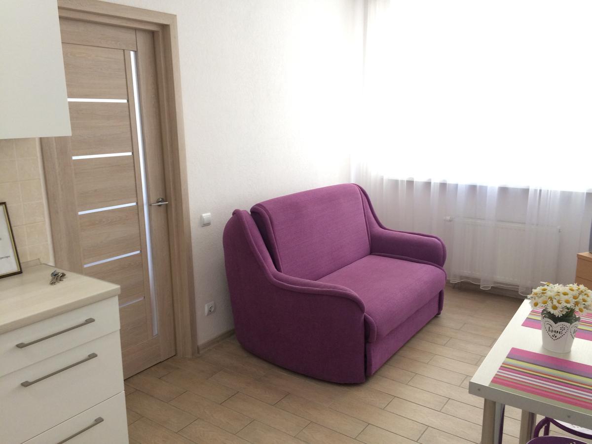 Cozy Apartment Near The Airport "Kyiv" ภายนอก รูปภาพ